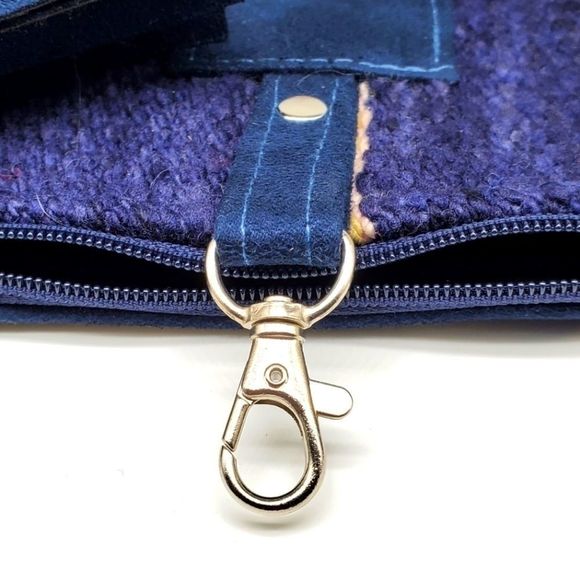 Suede Sheep Wool Handbag - Picture 14 of 14